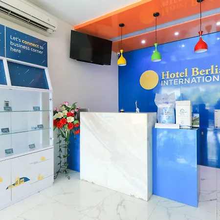 Hotel Berlian International-2